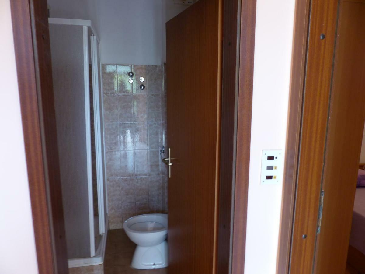 Ana Apartment *